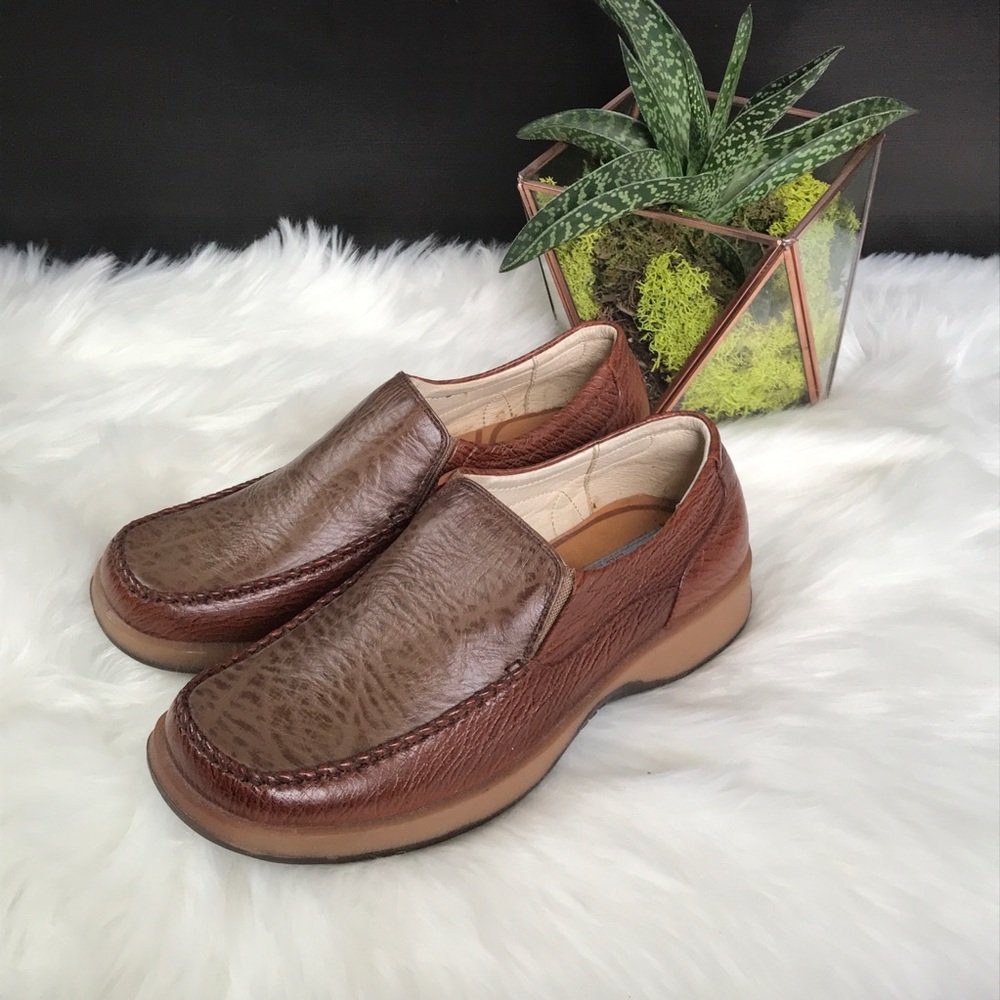 ⭐️ Like- New Women’s Clogs From Vietnam - 39